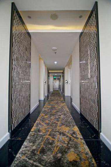 Verse Luxe Hotel Wahid Hasyim