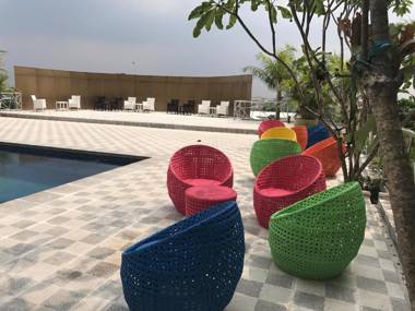 Titanium Express HomTel