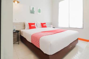 OYO 281 Hotelo