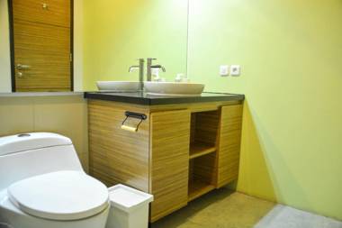 Treehouse Suites - Boutique Serviced Apartment