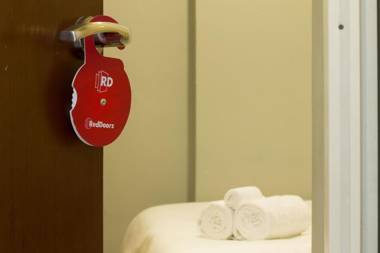 RedDoorz Plus @ Kapuk Business Park