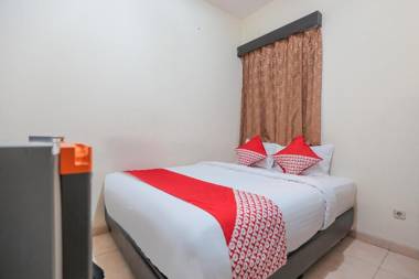 OYO 122 Oekude Kost