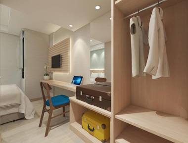 Eightin Hotel Sudirman Jakarta