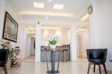 W Home Express Tebet