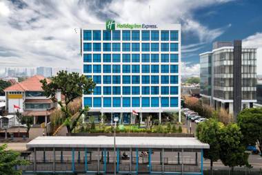 Holiday Inn Express Jakarta Matraman an IHG Hotel