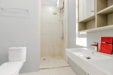 RedDoorz Plus @ Kwitang 2