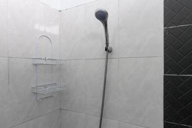 RedDoorz @ Jagakarsa 2