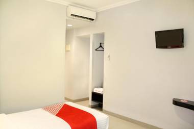 OYO 136 Manggis Inn