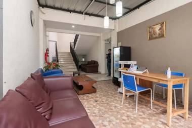 Urbanview Hotel Minongga Pondok Labu