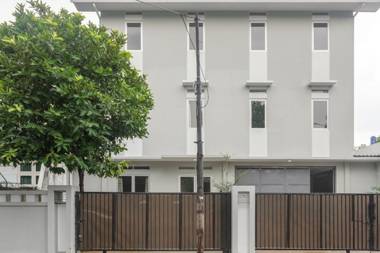 RedDoorz @ Cipete Raya