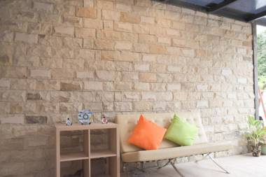 RedDoorz Plus Syariah near Manggarai Station 3