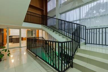 RedDoorz Premium @ Ampera Raya 2