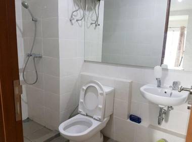 4 Bed Condo Sleeping by The Sea