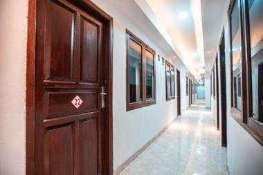 OYO 868 Wisma Berkat Near Patria Hospital IKKT