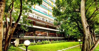 Hotel Gren Alia Jakarta