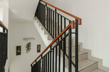 RedDoorz Syariah Plus near Pancoran 2