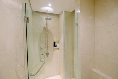 Spacious Studio at Capitol Suites By Travelio