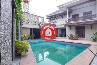 OYO 1421 Kasmaran Guest House Syariah