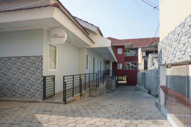 Residences by RedDoorz near MT Haryono - Minimum Stay 7 Days