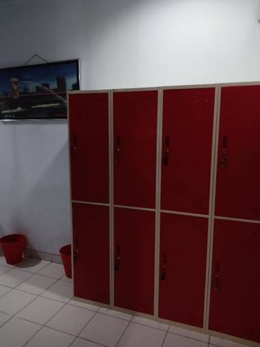 RedDoorz Hostel @ Feliz Noche Cengkareng
