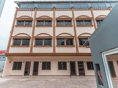 OYO 2034 Eden Guest House