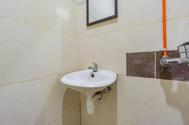 OYO 2416 Griya Otista Syariah