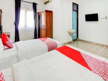 OYO 3133 Wisma Yampi Syari'ah