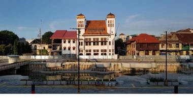 Hotel Dequr Jakarta Kota