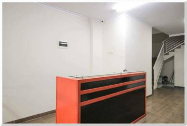 RedDoorz Syariah @ Jatinegara