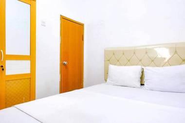 Snow White Residence RedPartner