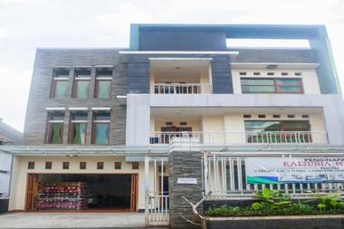 OYO 3894 Karunia Muslim Syariah