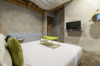 Urbanview Ta-ke Residence Blok M