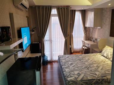 Studio18a @Elpis Kemayoran Free Netflix & YouTube