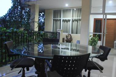 Ragunan Residence