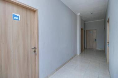 RedDoorz Syariah @ Cinere Depok