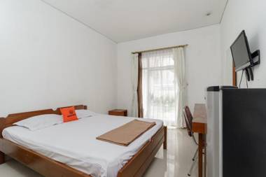 KoolKost Syariah near Pejaten Village 2