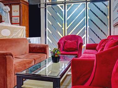 OYO 90166 Marsya Prima Syariah Hotel