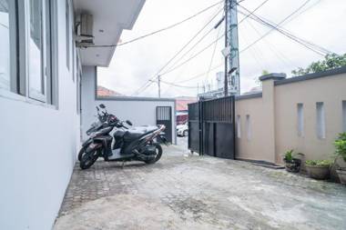 KoolKost Syariah near Universitas Moestopo Bintaro ( Minimum Stay 6 Nights )