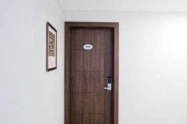 Urbanview Hotel Slipi Inn Palmerah