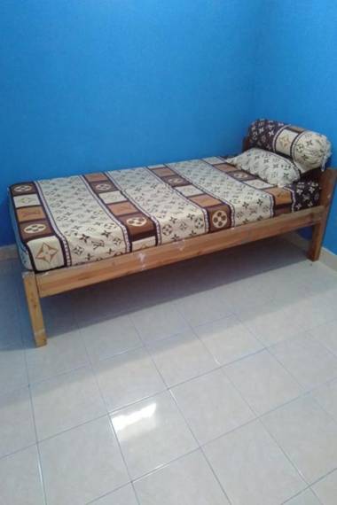 SPOT ON 90538 Wisma Dewi Syariah