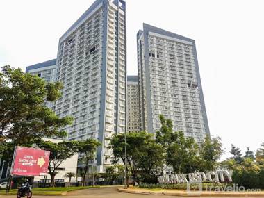 Fancy Studio @ Casa De Parco Apartment By Travelio