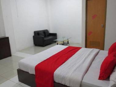 Glory Mansion Resident