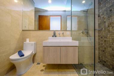 Stylish 1BR at Veranda Residence Puri By Travelio