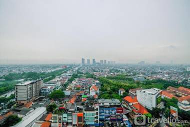 Spacious 1BR at Veranda Residence Puri By Travelio