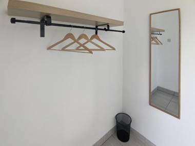 RedDoorz Syariah near Jalan Caman Raya Bekasi