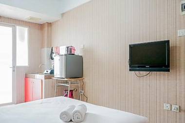 RedLiving Apartemen Green Lake View Ciputat - Juragan Rooms Tower B