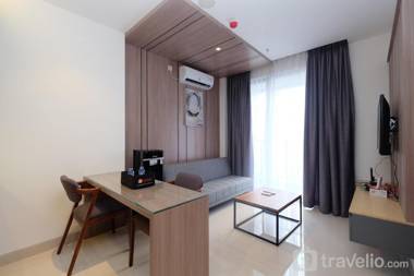 Elegant & Comfort 1BR Ciputra World 2 By Travelio