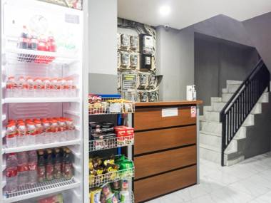 Capital O 91131 New V1 Hotel