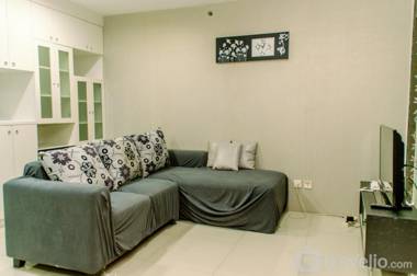 Comfor 2BR Paladian Park Kelapa Gading By Travelio
