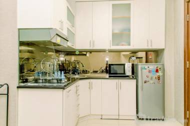 Comfor 2BR Paladian Park Kelapa Gading By Travelio